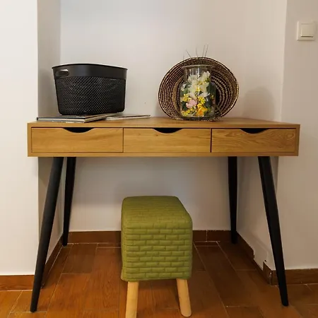 Oto By El-pi Tours Apartment Njivice